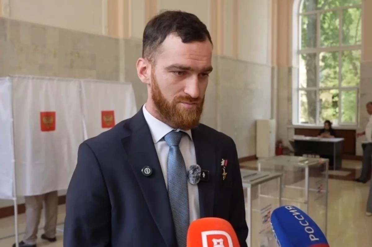 Герой России Темирлан Абуталимов 18 сентября проголосовал в Махачкале