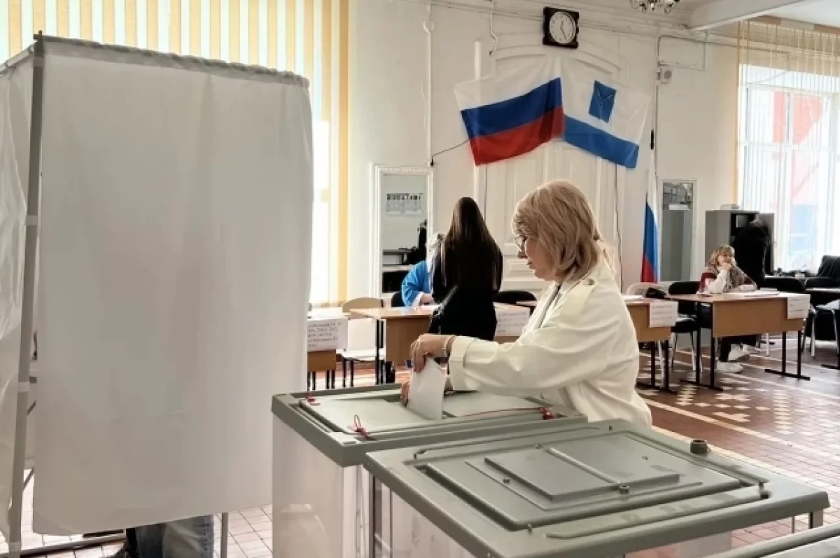 1610 избирательных участков открываются во 2-ой день голосования на выборах