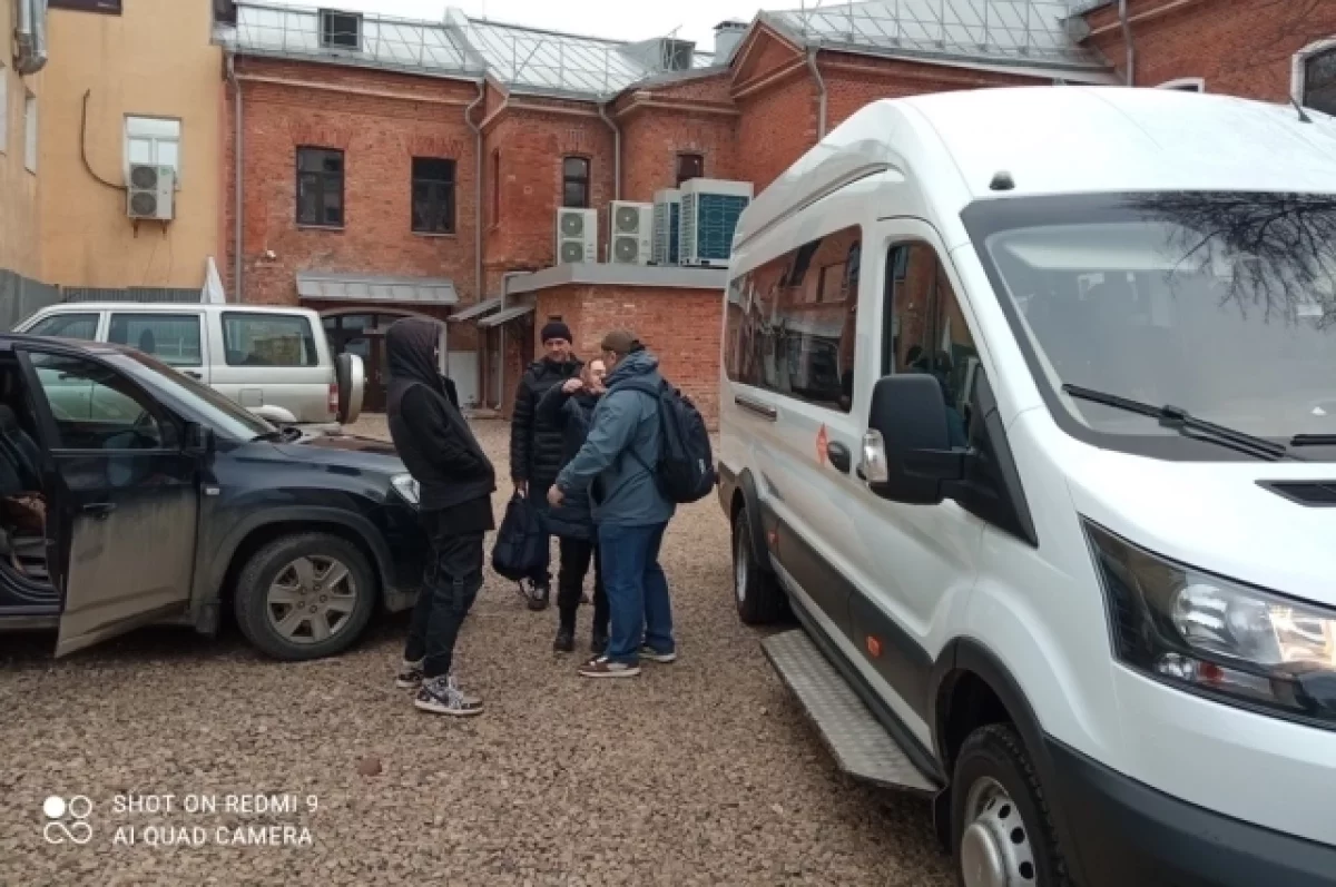 Тульский театр кукол спозаранку отправился в Москву на фестиваль-премию