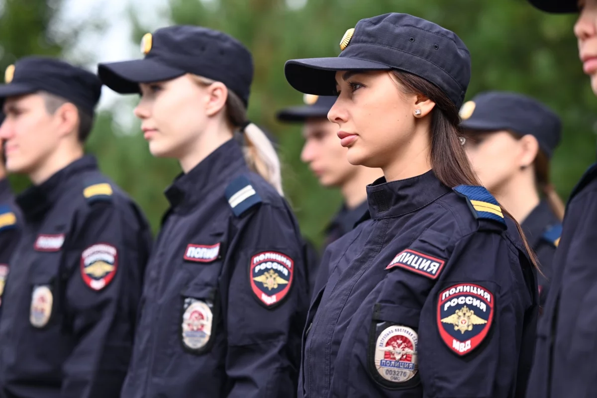 Мошенник попросил денег у астраханки через аккаунт ее коллеги