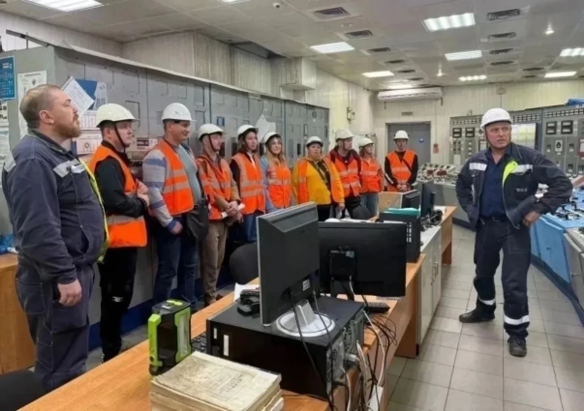 Более 76% ветеранов СВО через кадровые центры ЯО трудоустроены