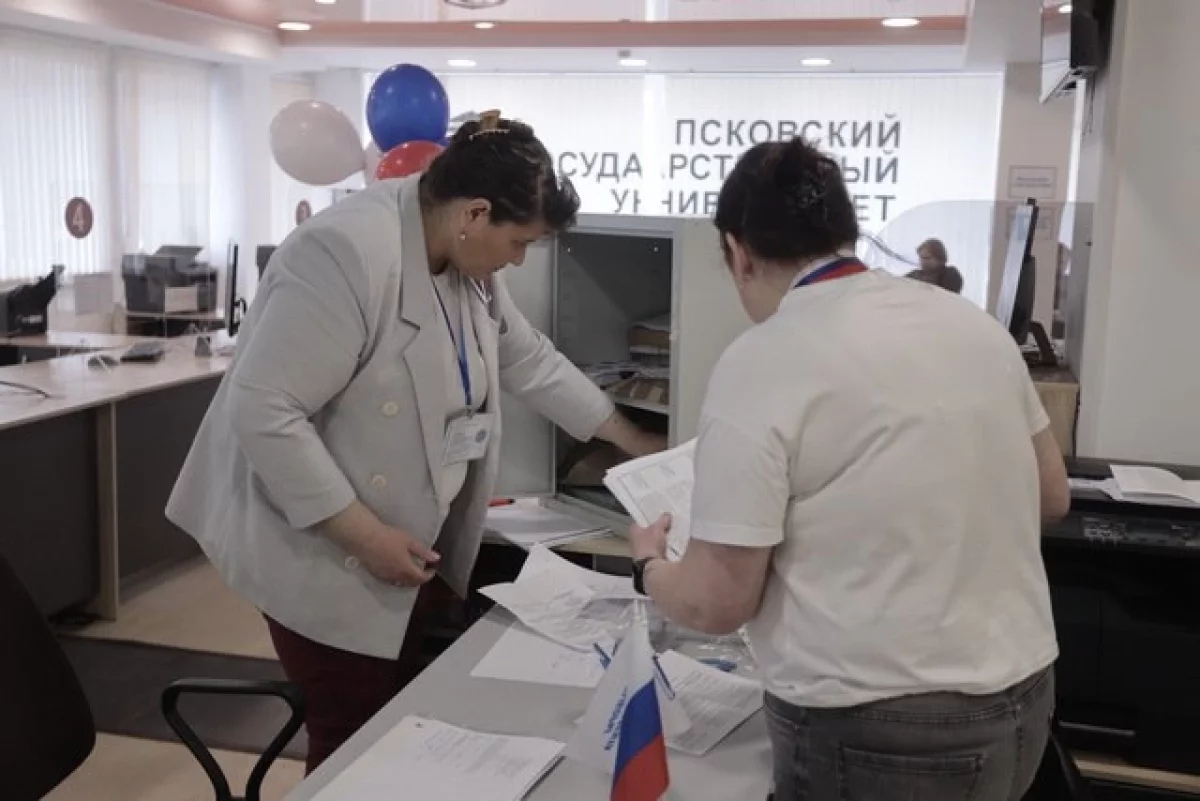 Заключительный день выборов проходит в Псковской области