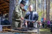 В экспозиции выставки представили исторические и современные казачьи шашки, сабли, кинжалы и палаши.