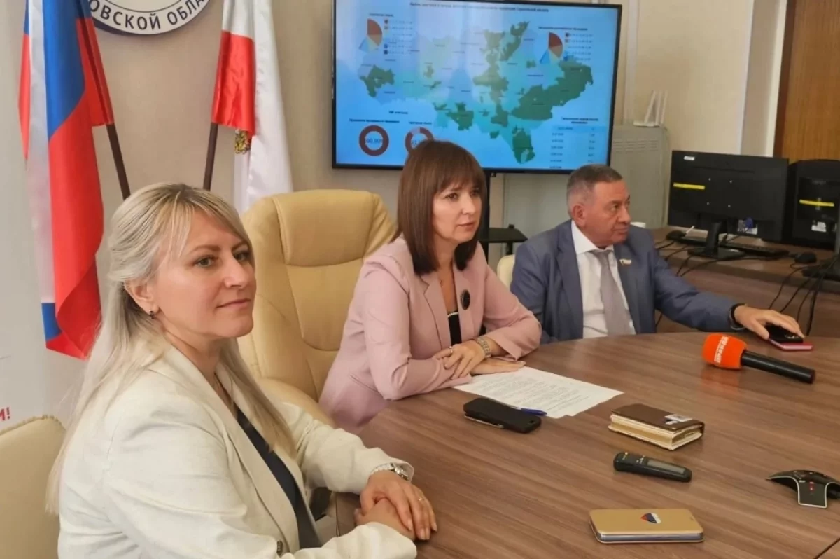 Жители Саратовской области голосуют в больницах и СИЗО