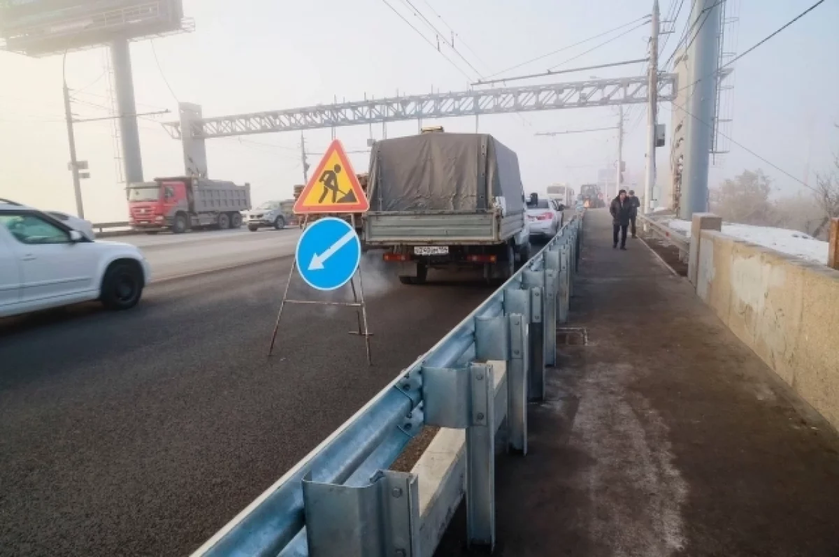 В Новосибирске на Димитровском мосту начнут укладывать асфальт