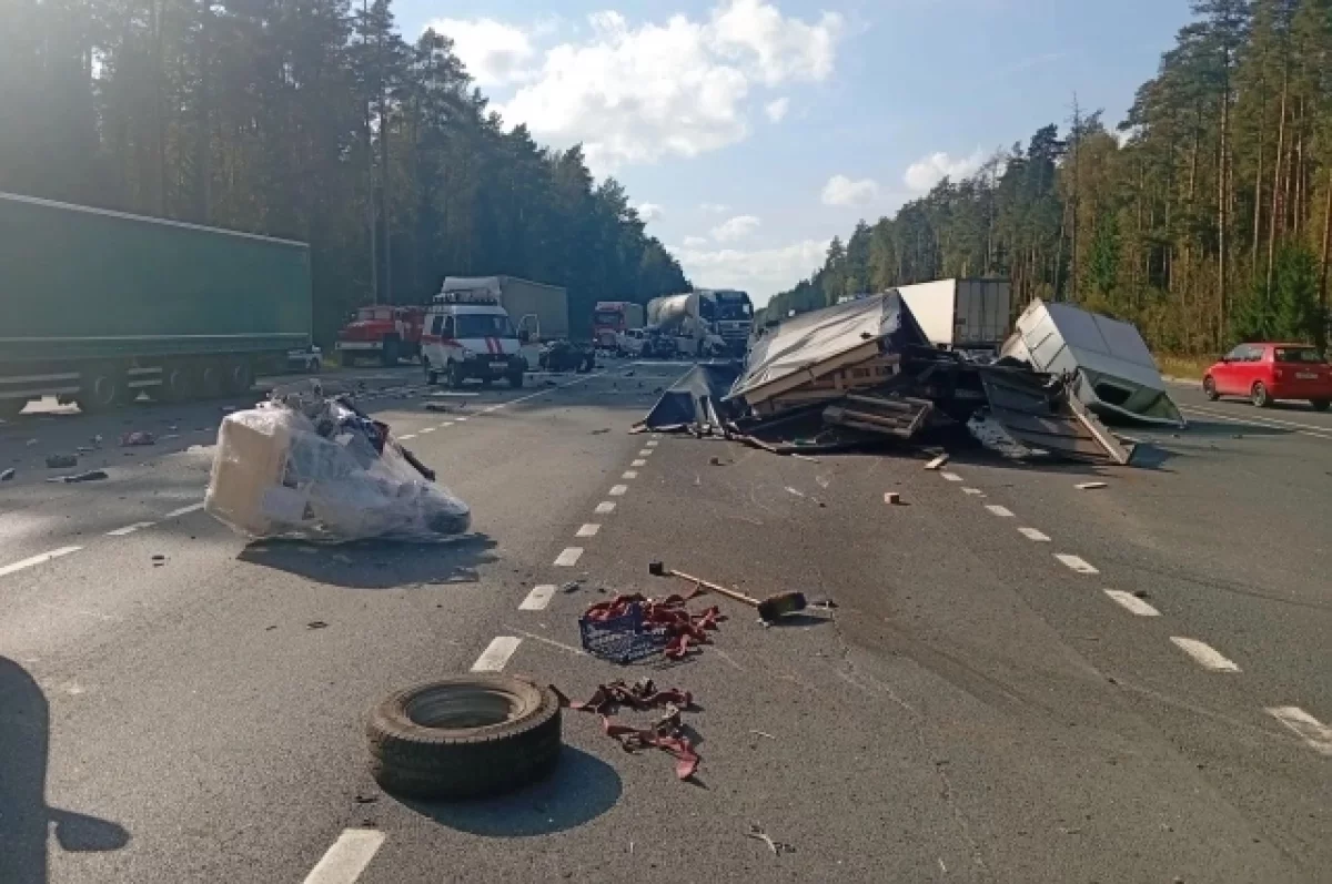 Массовое ДТП на М‑7 во Владимирской области: один человек погиб