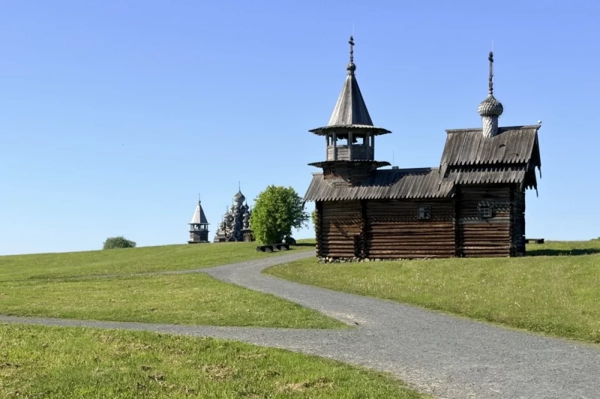 Туристические и социальные рейсы на Кижи отменили в Карелии 20 сентября