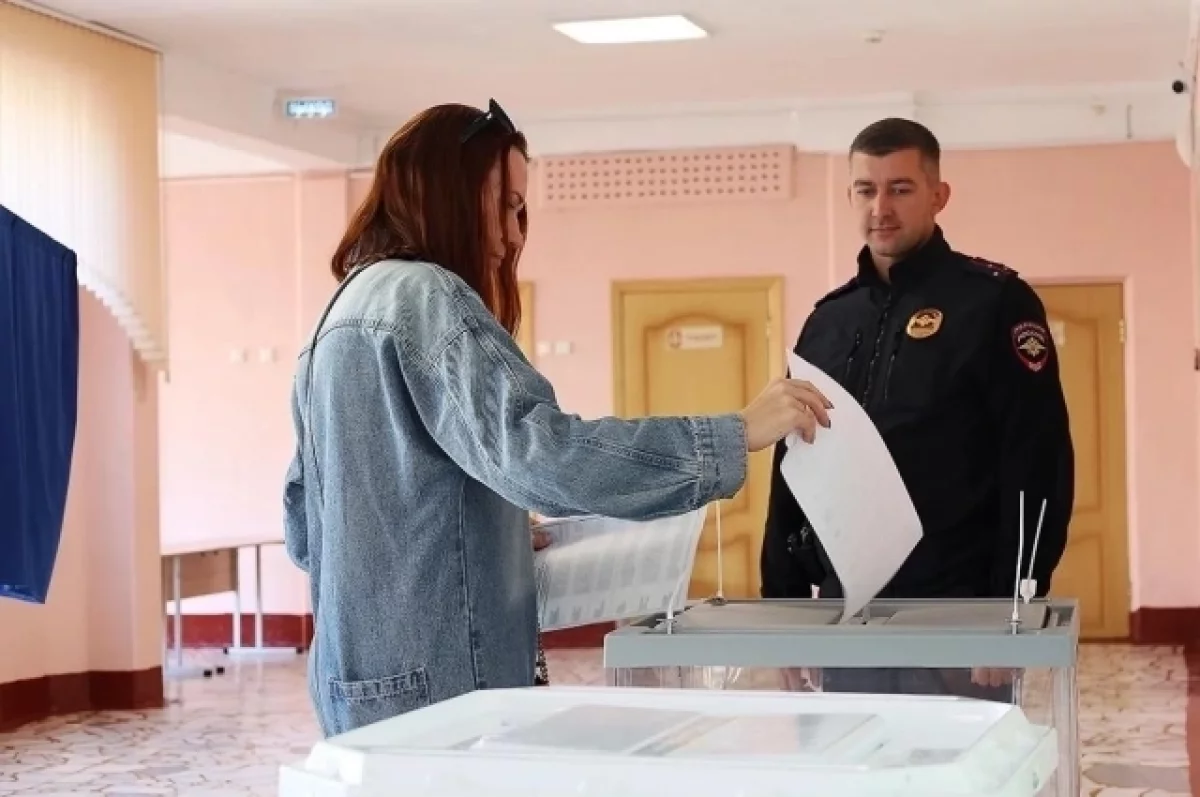 Полиция: нарушений порядка и ЧП на избирательных участках не зафиксировано