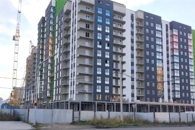 Один из строящихся домов в Городе Спутнике. 