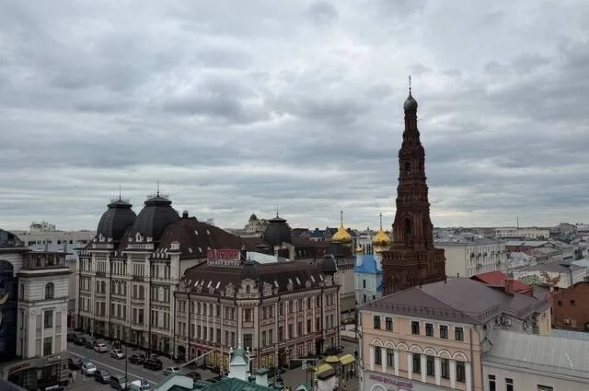 Трагедия в ТЦ, аномальное тепло и рейсы в Астану