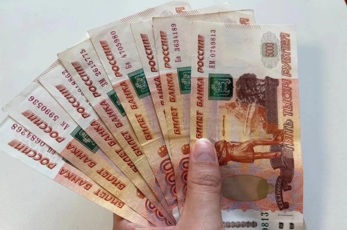 Жители Пермского края стали чаще откладывать вдолгую