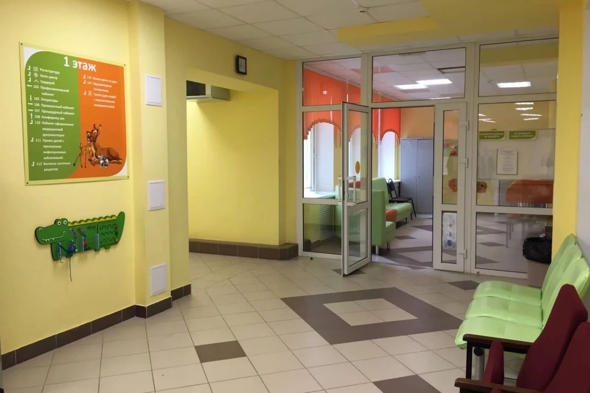 Юных великолучан при необходимости направляют к узким специалистам в Псков