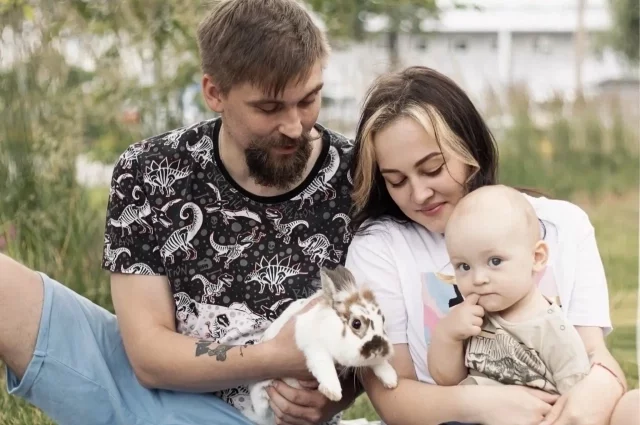 Дмитрий и Анна растят сына Ярослава.