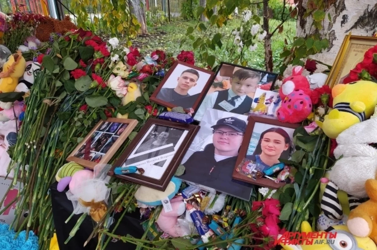 Стрельба в школе №88 в Ижевске: 4 года трагедии, 18 погибших