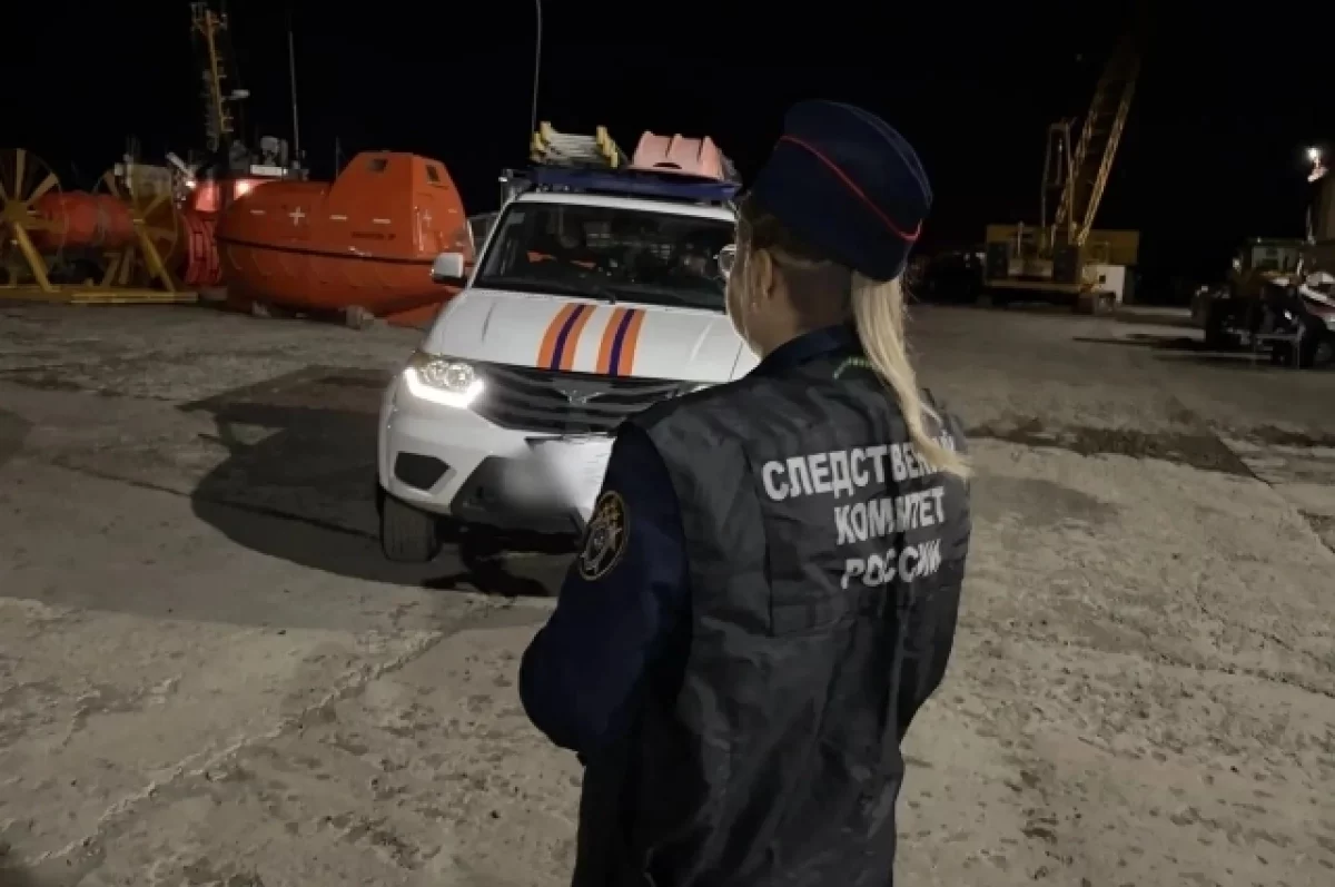 Следователи озвучили версии причин пожара на судне на Камчатке