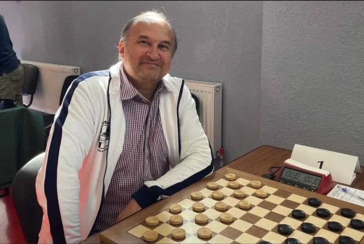 Владимир Мильшин победил на Кубке России по шашкам 2026