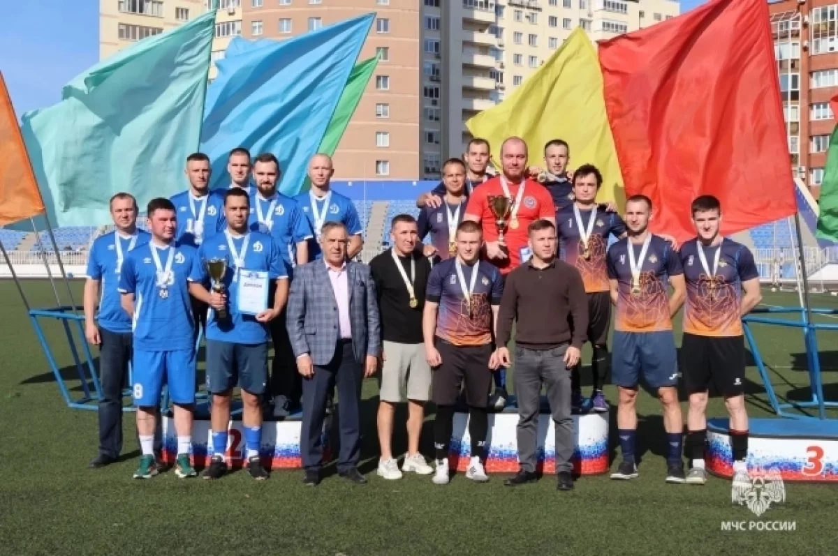Команда МЧС Пермского края стала чемпионом по мини-футболу