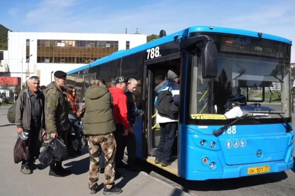 Автопарк Камчатки пополнился 25 новыми автобусами: 20 уже на маршрута