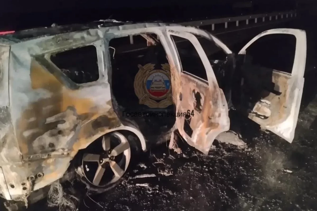 В Саратове водитель Mitsubishi пострадал в ДТП