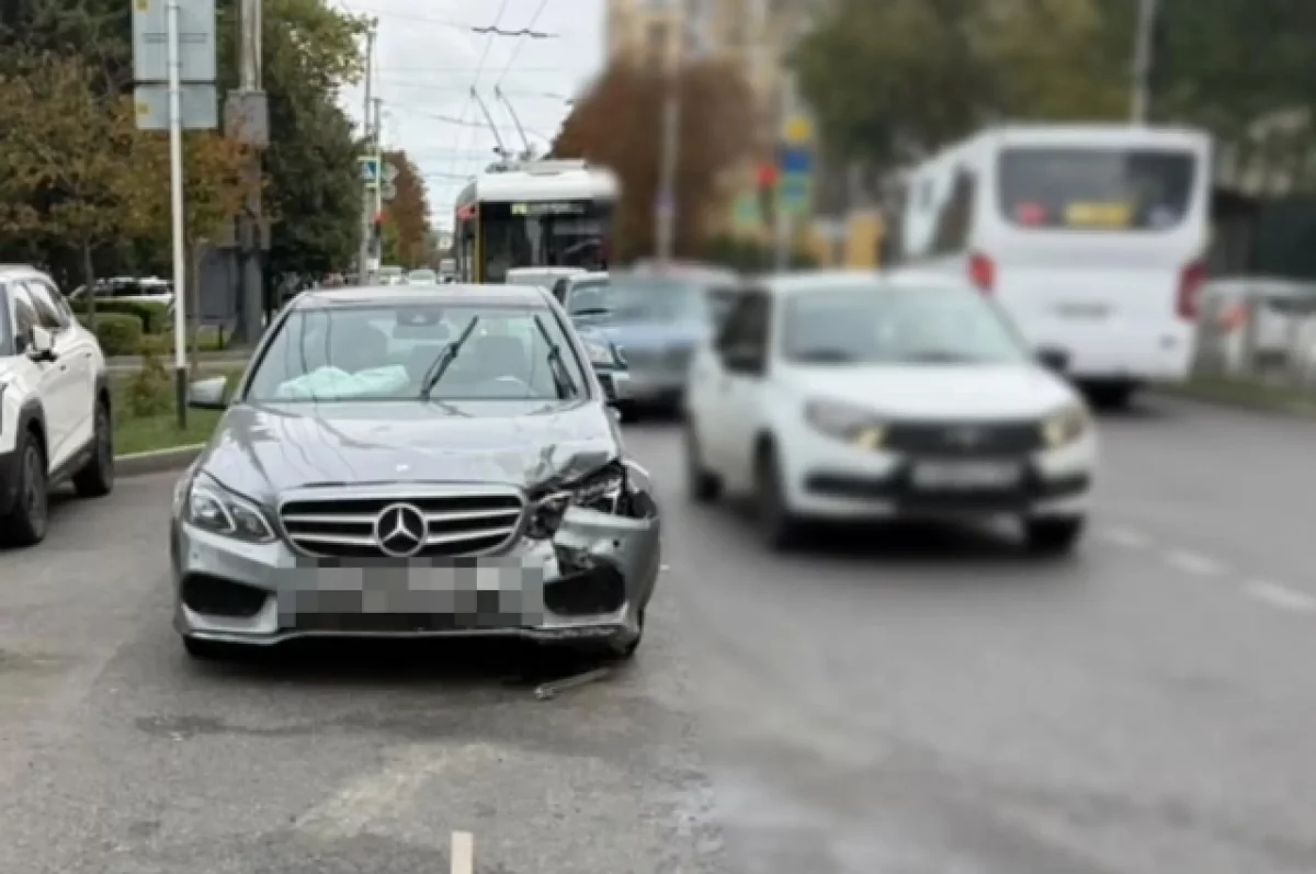 Водитель «Мерседеса» пострадала при ДТП в центре Ставрополя