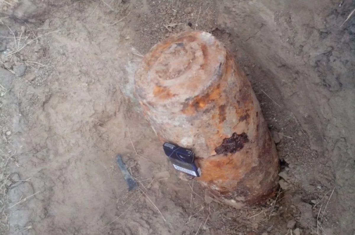 Под Волгоградом нашли бомбу в поле