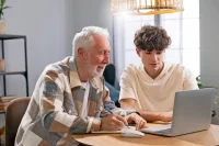 В районах республики запланированы культурные, спортивные и оздоровительные события, выезды мобильных медицинских бригад, консультации юристов и волонтёров.
