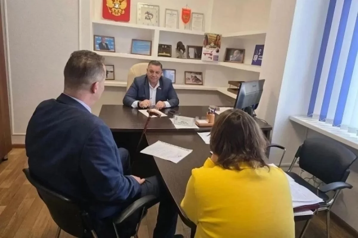 Жилищные проблемы: председатель Гордумы Петропавловска провёл приём