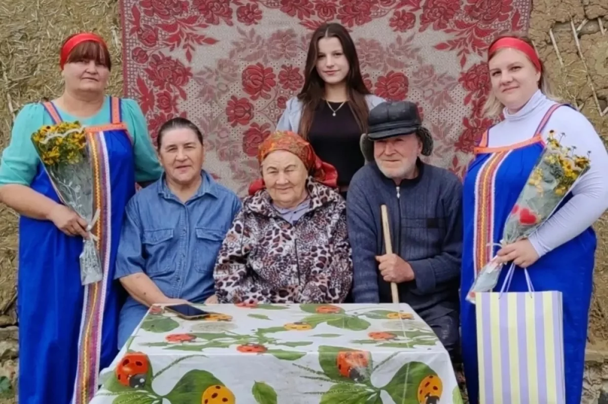 Активисты Даниловского ДК организовали поездку в село Медведевка
