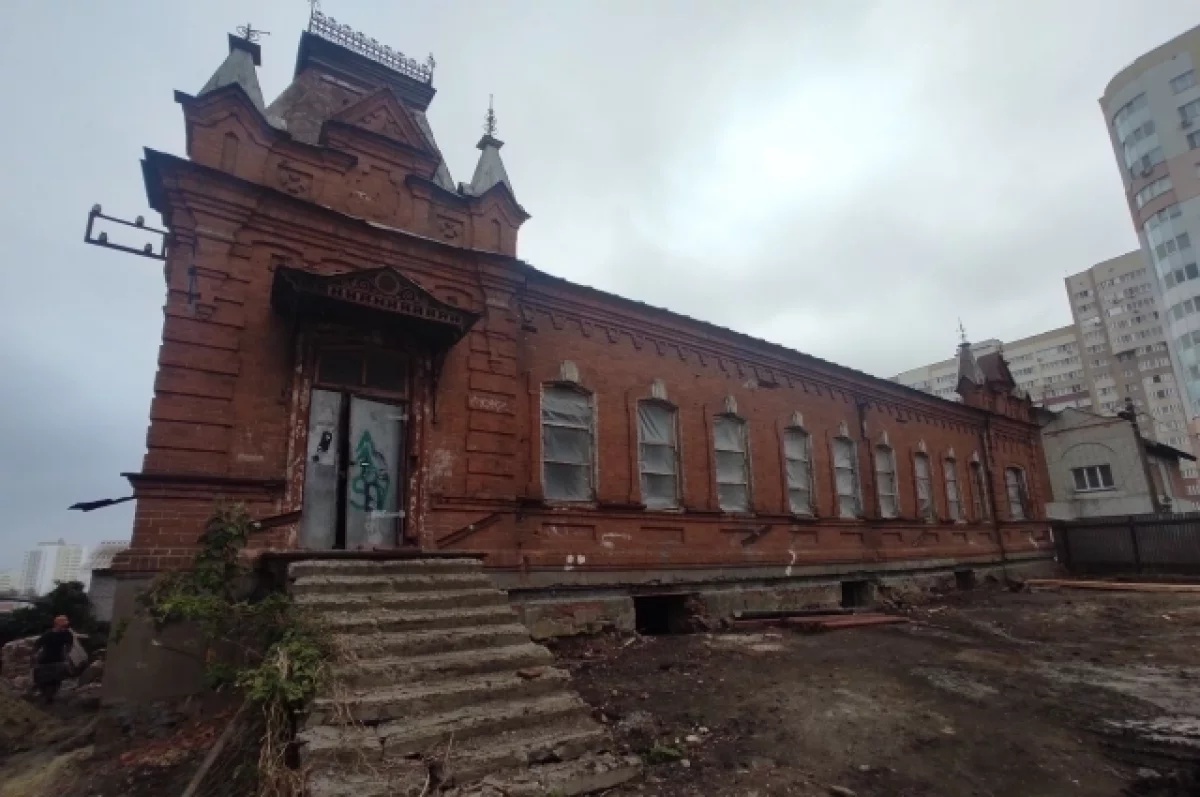 В Пензе реставрируют историческое здание на улице Тамбовской