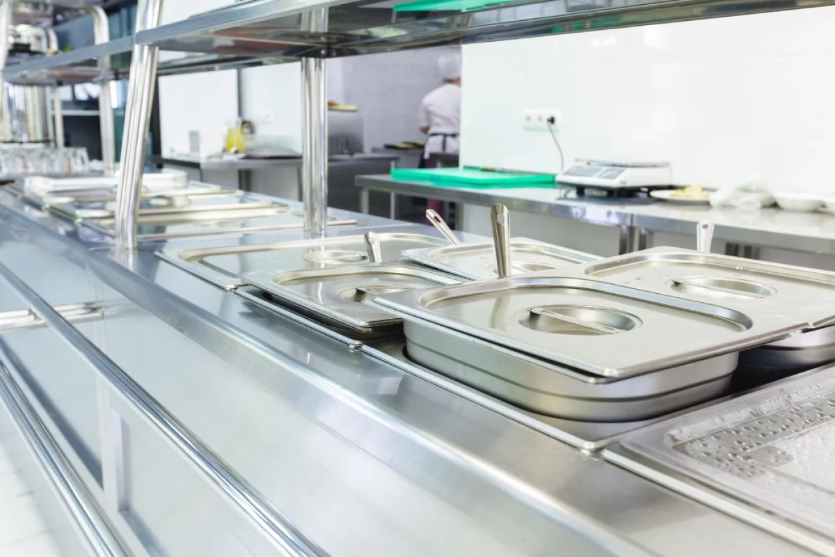 В двух школах Тюменской области нашли нарушения при приемке продуктов