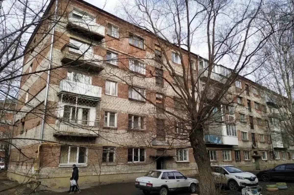 Суд постановил расселить аварийный дом на Комсомольском городке в Омске