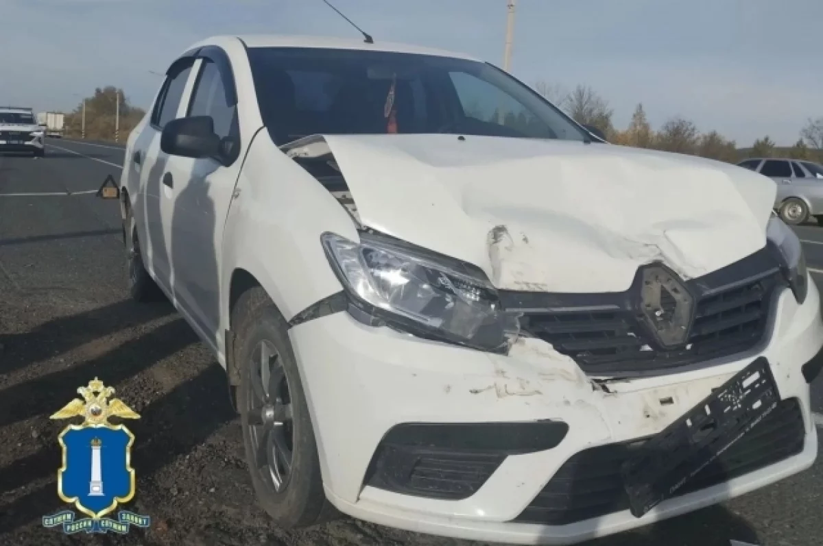 В Николаевском районе УАЗ врезался в «Рено», пострадала женщина