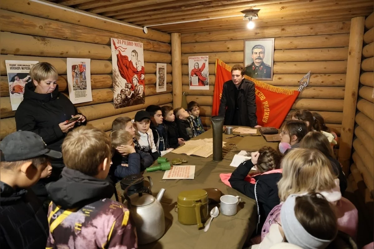 В комплексе «Салют, Победа!» открыли обновлённый блиндаж Родимцева