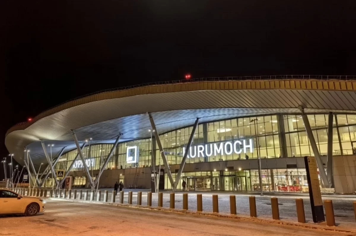Десятки рейсов задерживаются в Курумоче после ночной атаки БПЛА
