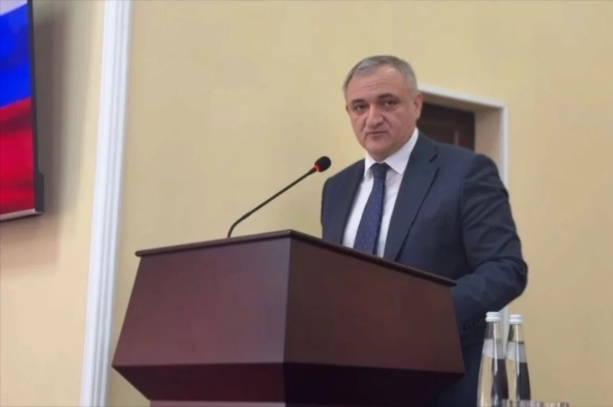Депутаты единогласно выбрали Азаматгерия Ашхотова новым главой Нальчика