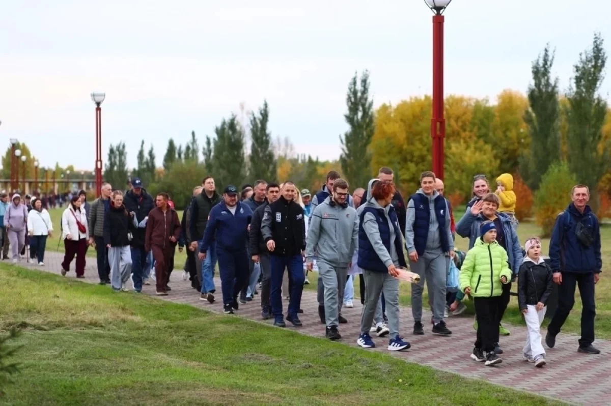День ходьбы в Омске собрал около двух тысяч человек всех возрастов