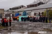 На открытии памятника присутствовали ветераны-железнодорожники.