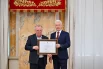 Заслуженную награду получил учитель математики школы № 1547 Владимир Кривобоков — он преподает в столице уже 45-й год и ежегодно готовит будущих студентов МФТИ и МГУ.