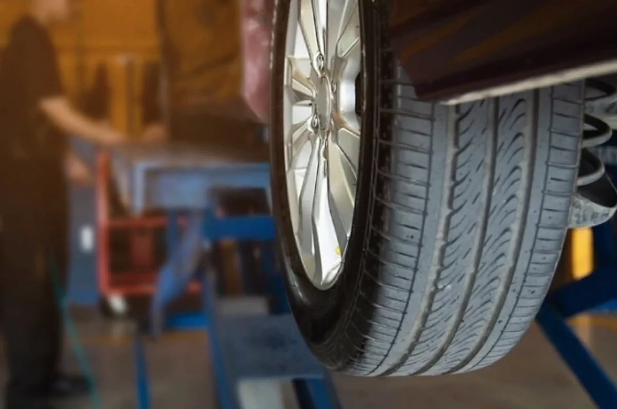 Автоэксперт раскрыл главную ошибку водителей осенью