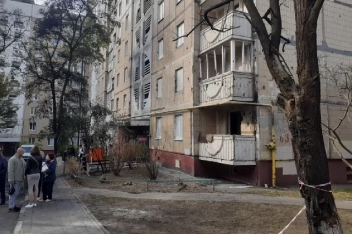 В Белгороде продолжают устранять последствия субботней атаки на МКД