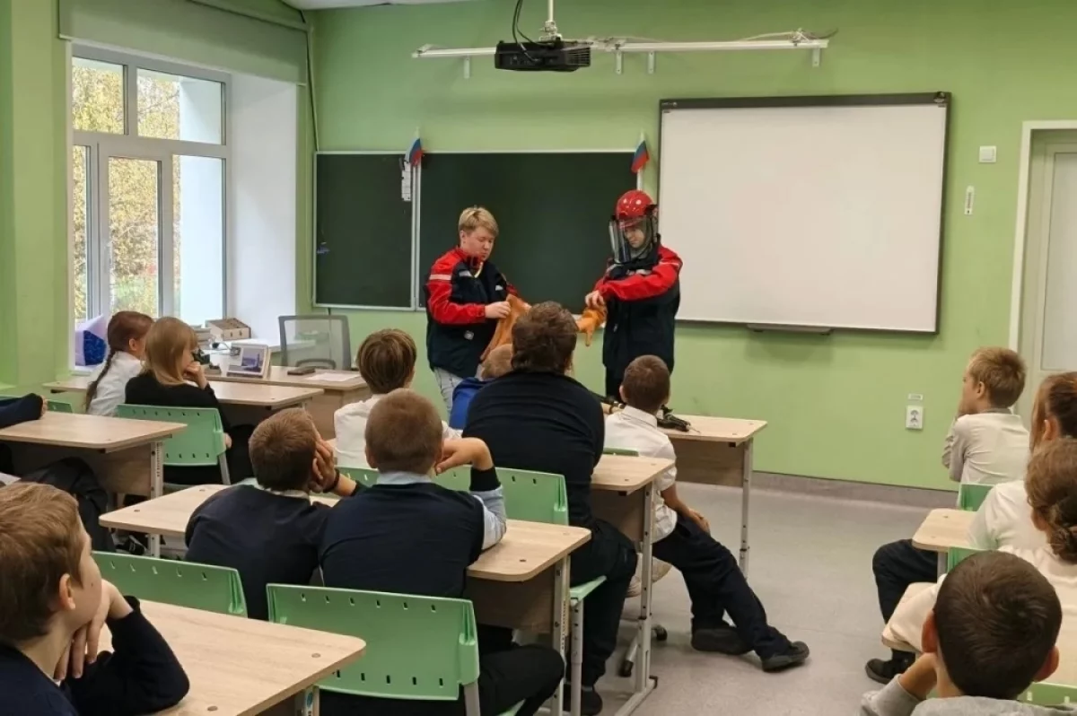 Школьников Сандовского округа познакомили с профессией энергетика