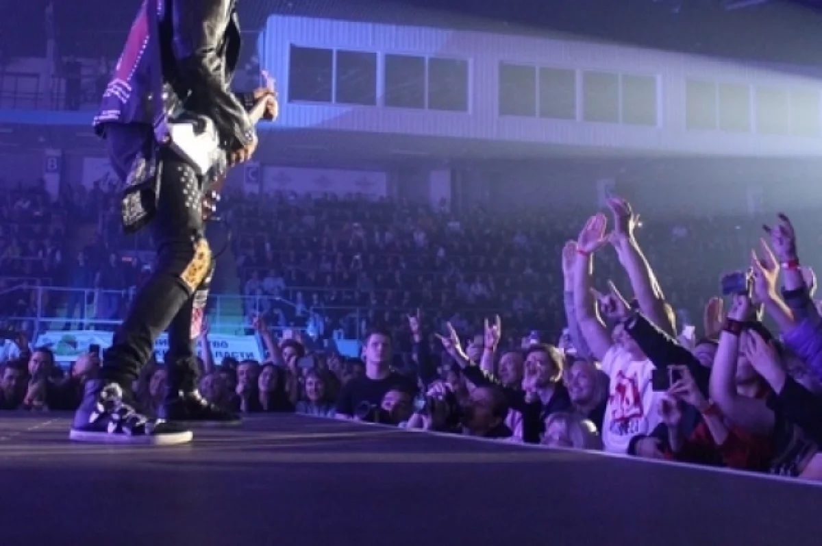 Гитара с подписями Scorpions из прощального тура продают в Самаре