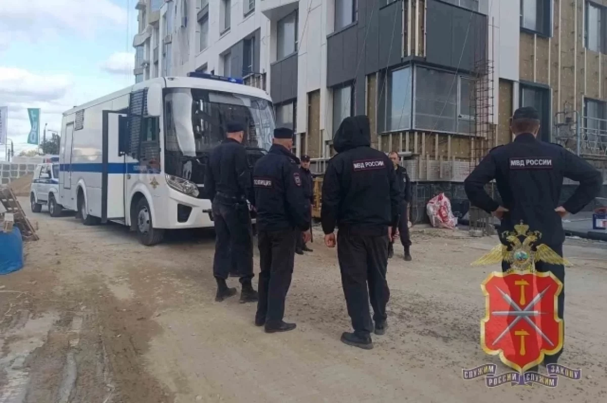 На стройках Тулы полицейские составили протоколы на иностранцев