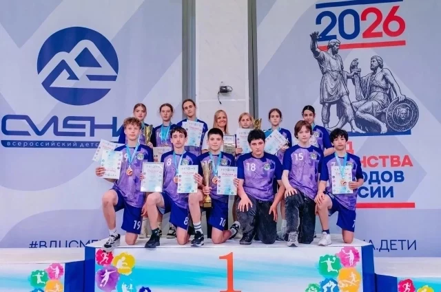В финальном этапе Всероссийских игр школьных спортивных клубов 2026 года Ростовскую область достойно представила команда из МАОУ «Школа №22».