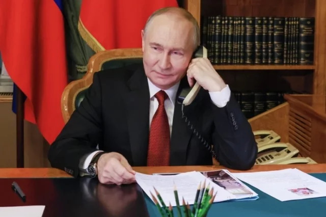 Из-за работы широкие празднества президент может позволить себе крайне редко.