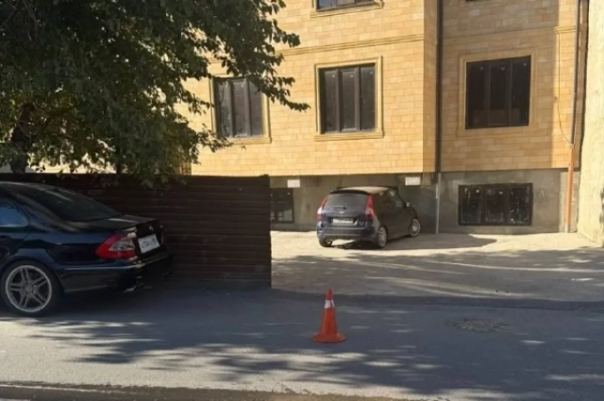 В Махачкале «Лада Гранта» сбила выбежавшего на дорогу 11-летнего мальчика