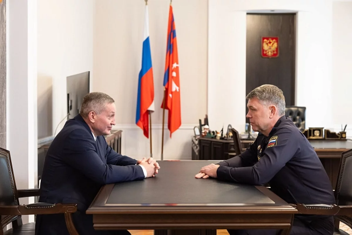 Губернатор Бочаров встретился с главным приставом России Аристовым