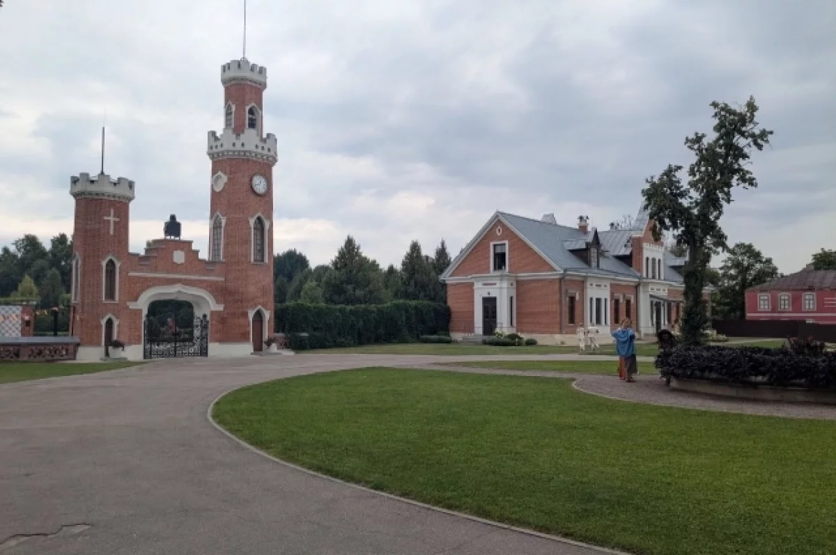 Воронежцев приглашают на бал в русском стиле