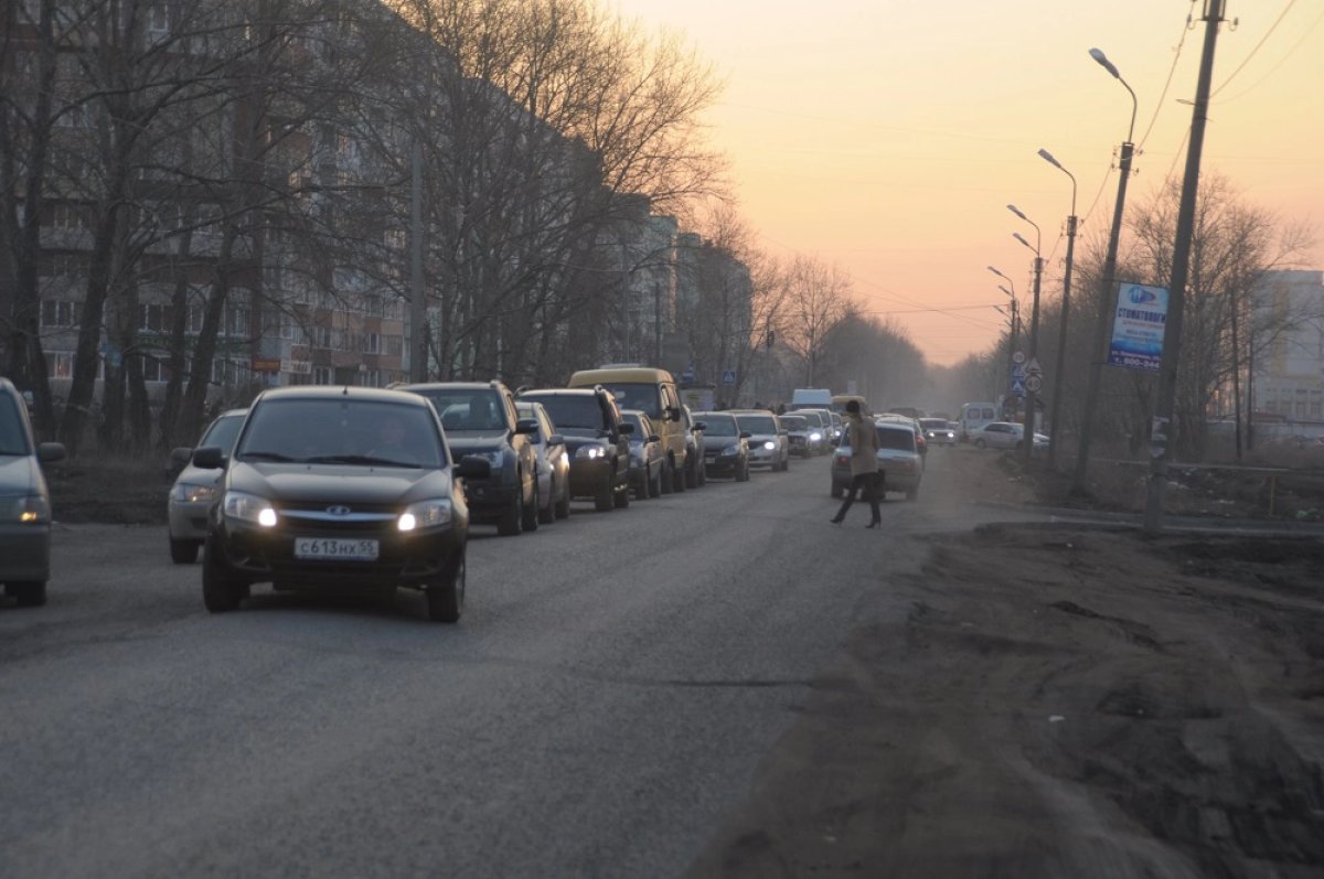 Как в Омске повышают безопасность на дорогах
