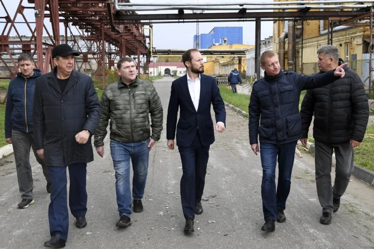 Виталий Королев посетил завод в Редкино после отражения атаки БПЛА